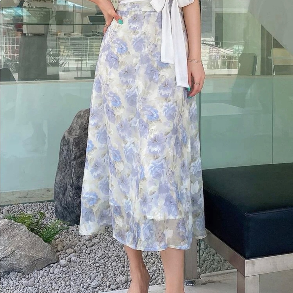 Dazy Floral Print Skirt with Liner